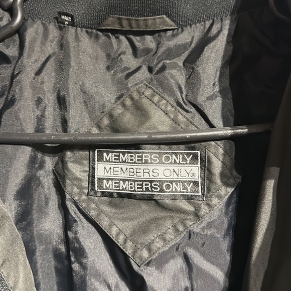 Members Only Jacket - Picture 5 of 9